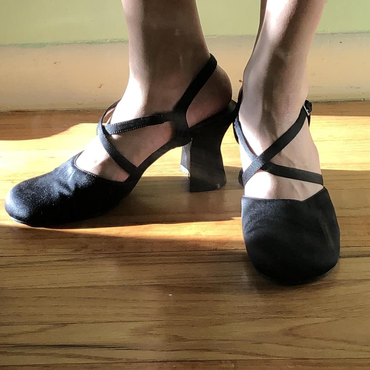 90s black heels