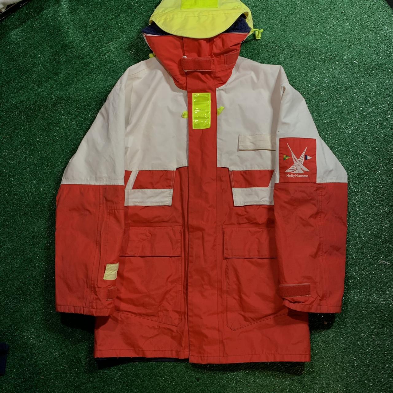 Helly Hansen Men's Red and White Coat | Depop