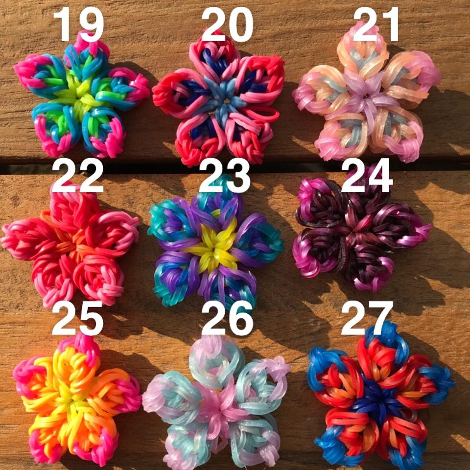 Beaded Flower Charm for the Rainbow Loom 