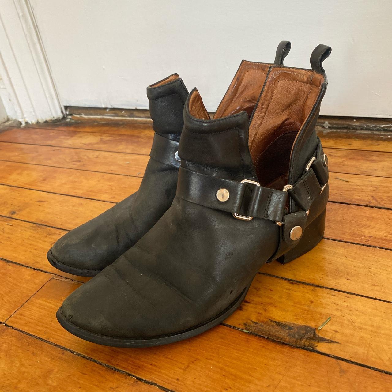 Jeffrey campbell hotsell vanhook bootie