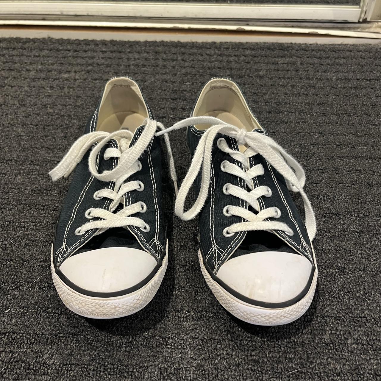 black and white converse size 5