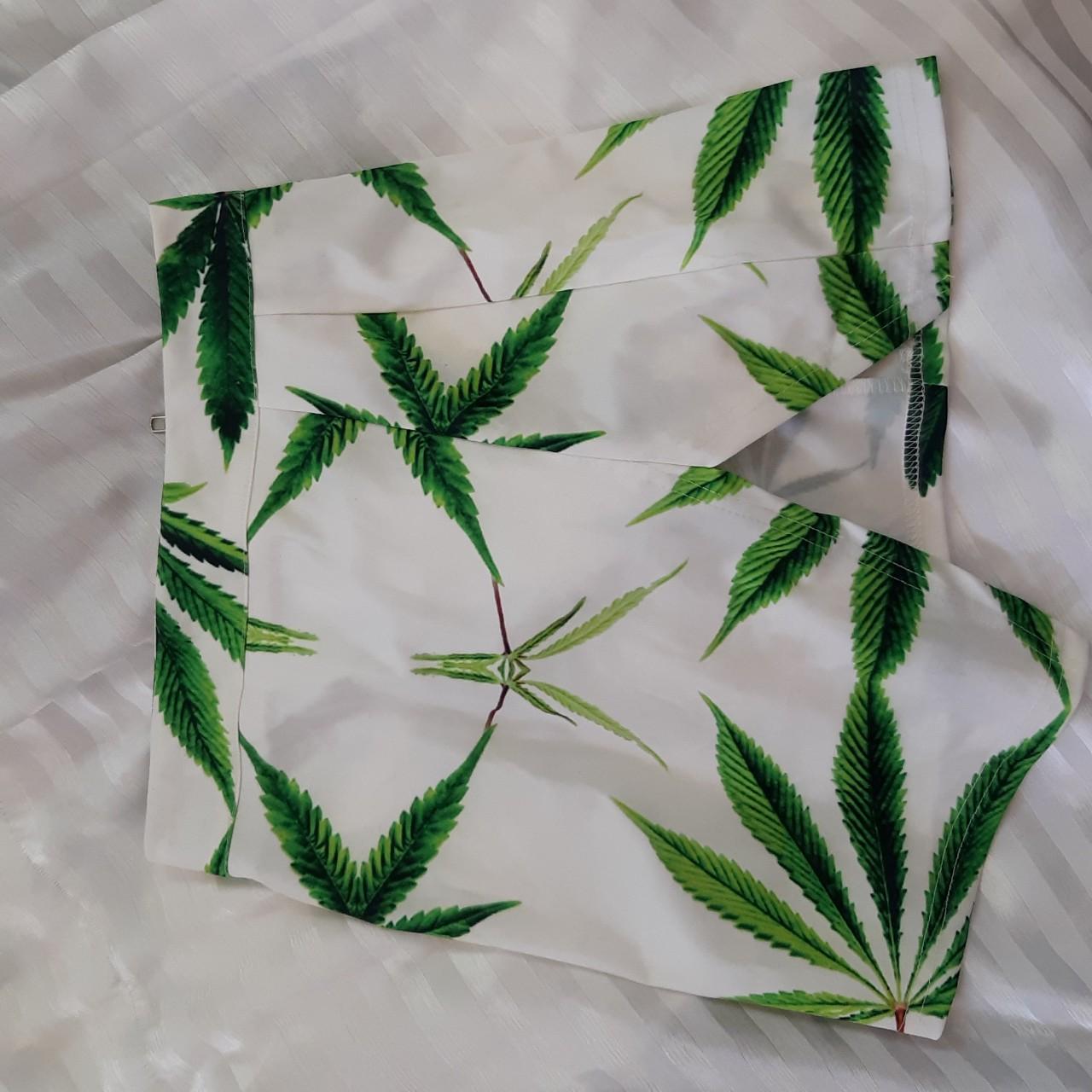 Women's White and Green Skirt | Depop