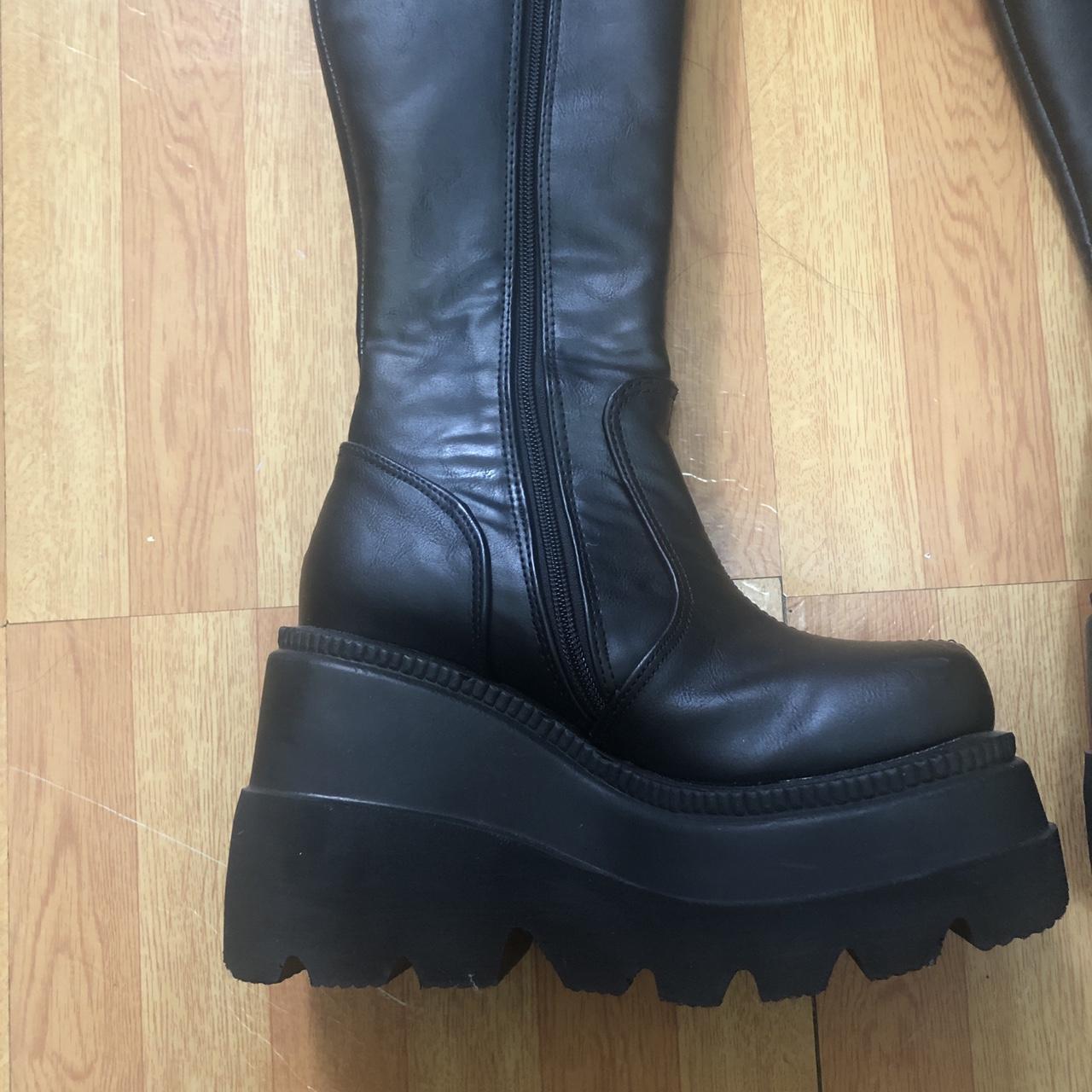 Demonia gogo shaker on sale boots