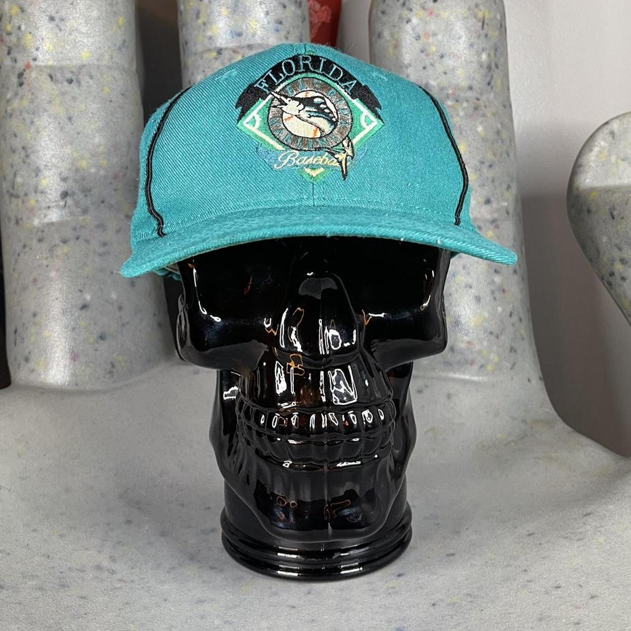 Product Image 1 - 90s Florida Marlins Hat VINTAGE

Size/fitting: