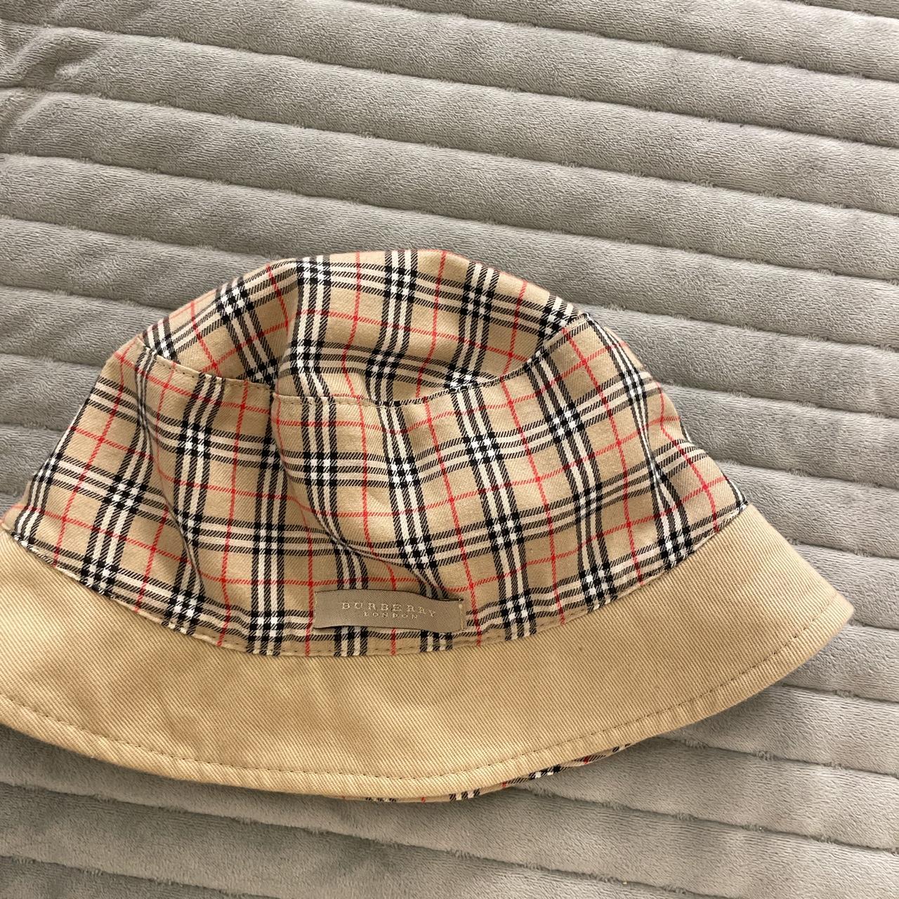 Burberry 2025 hat depop