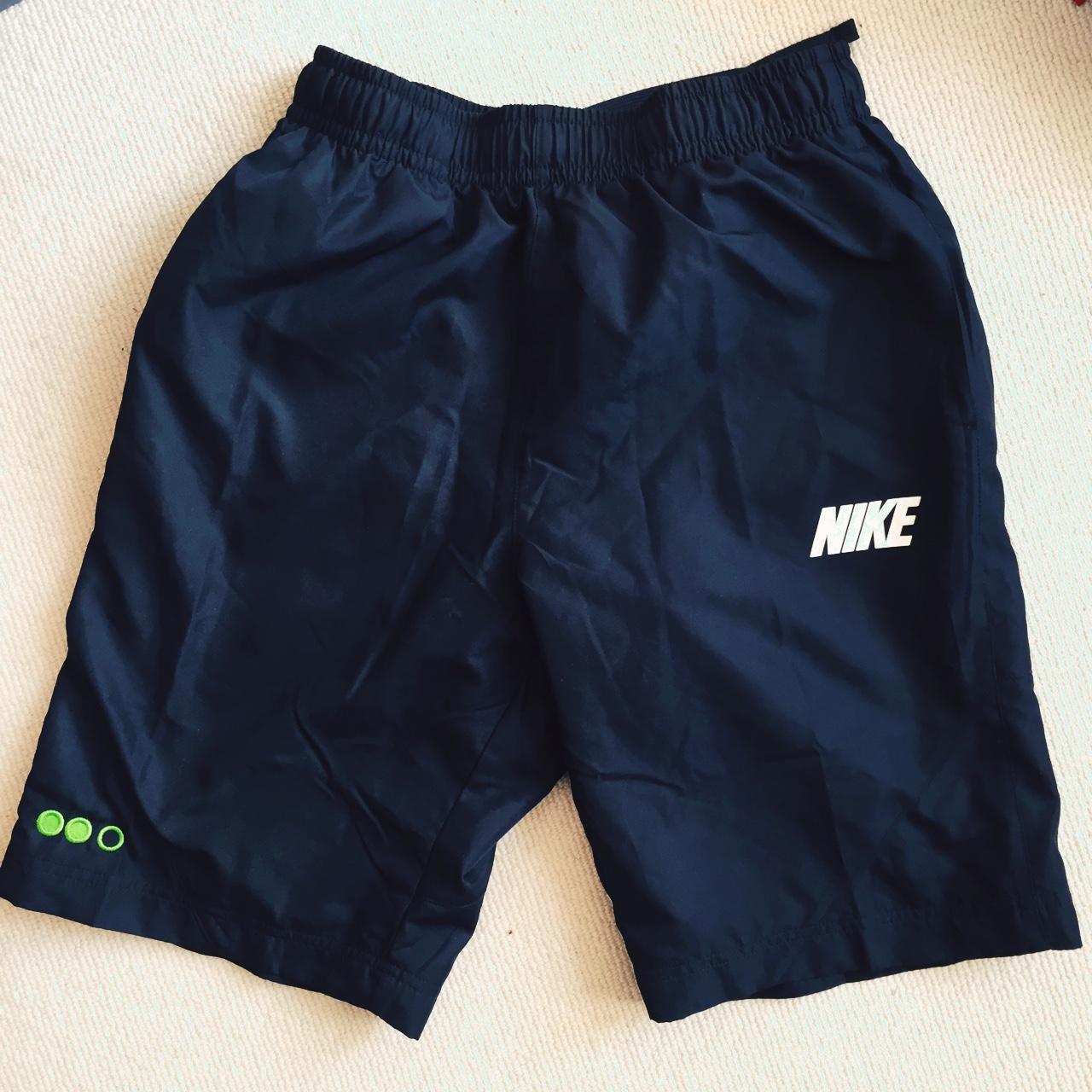 Short tactel clearance da nike