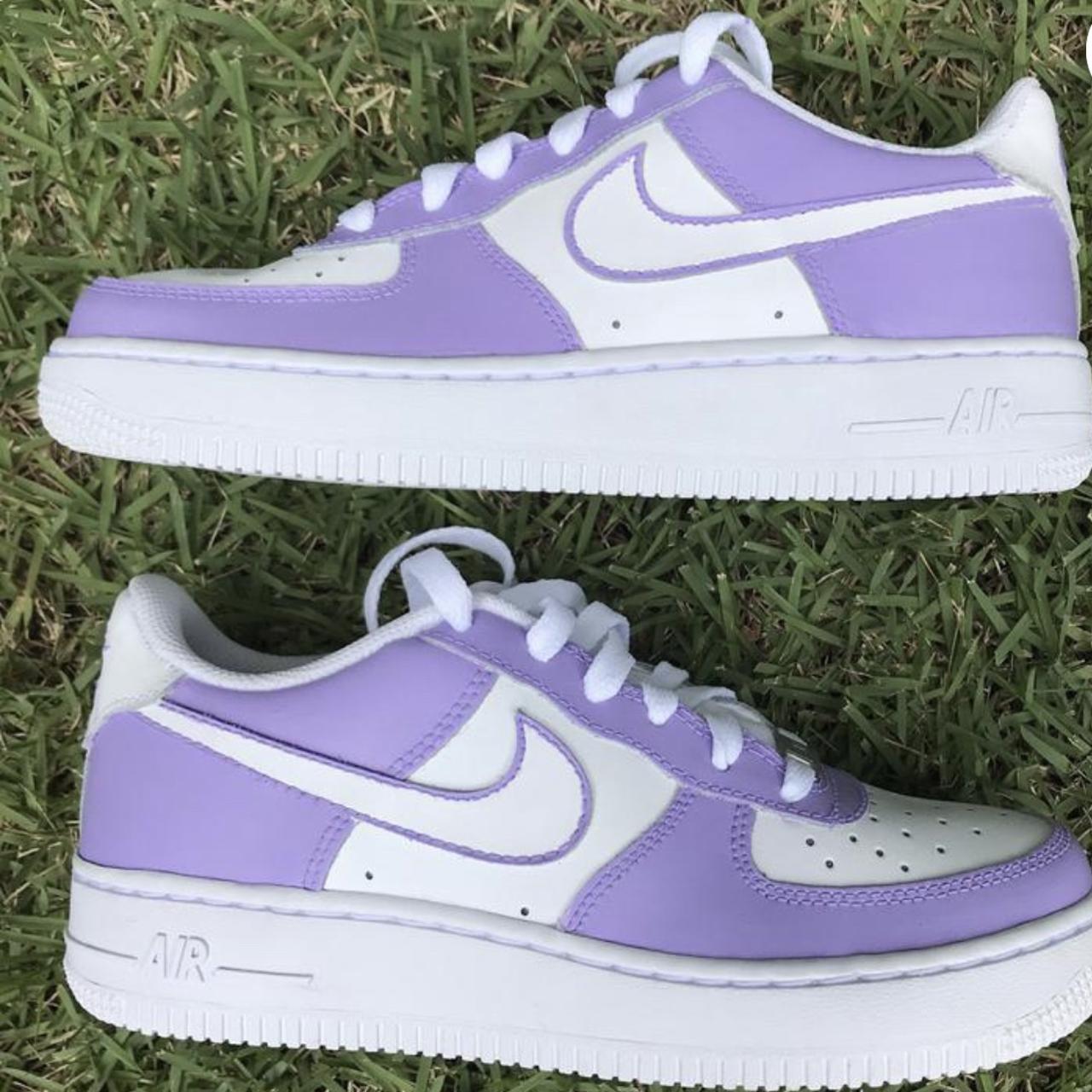 Nike Women's Purple Trainers | Depop