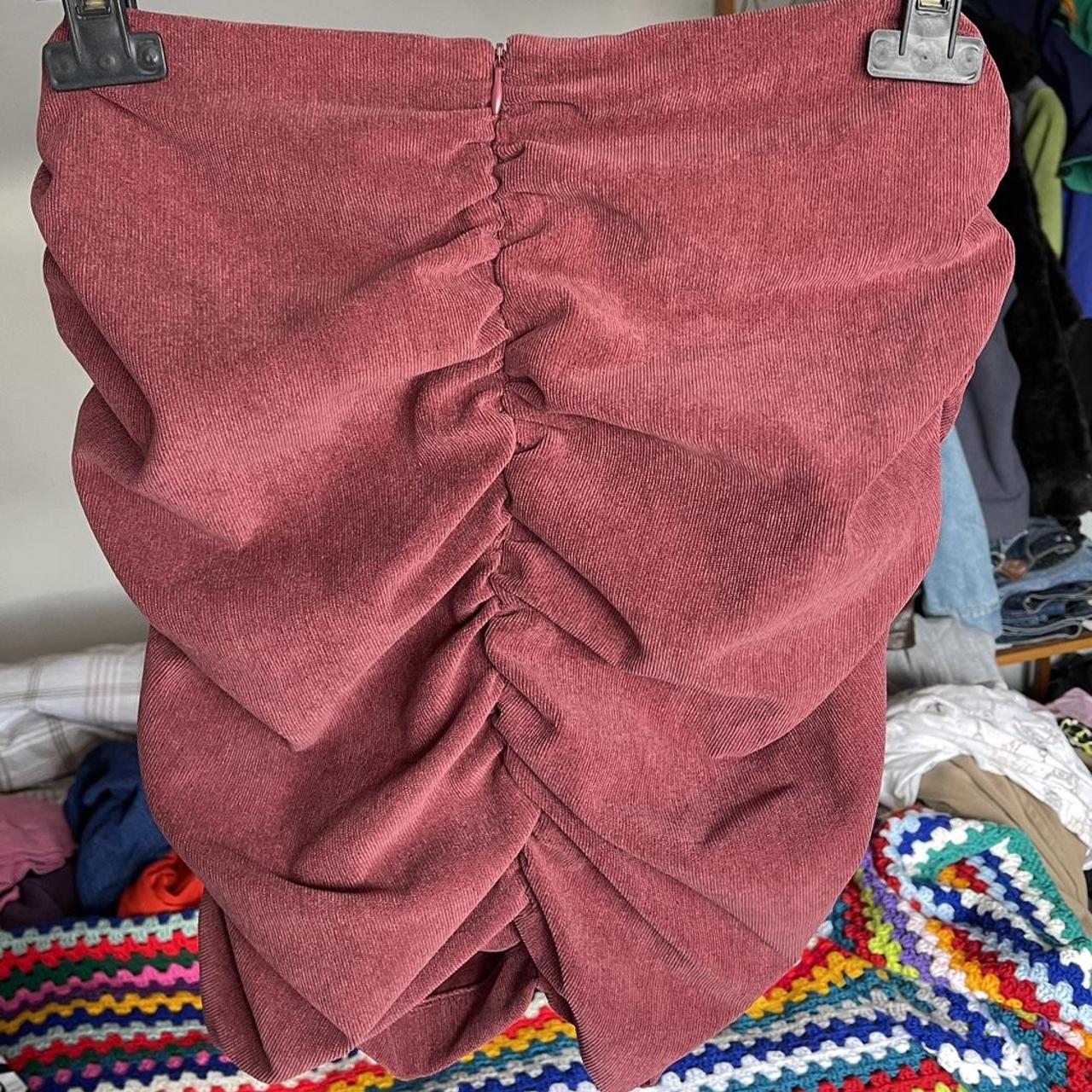 ZARA SCRUNCH SKIRT !!!! Size M Brand new never... Depop