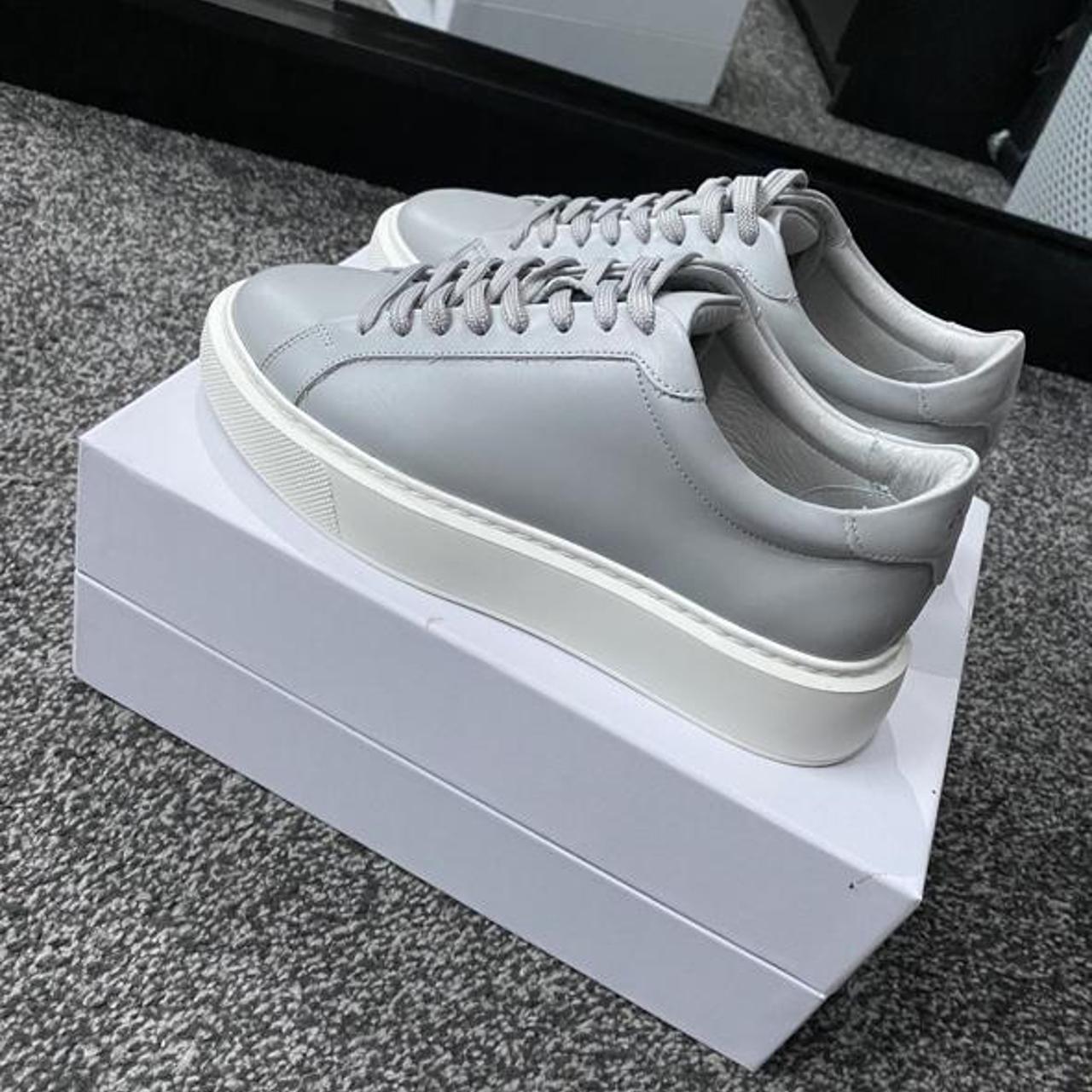 arne womens trainers