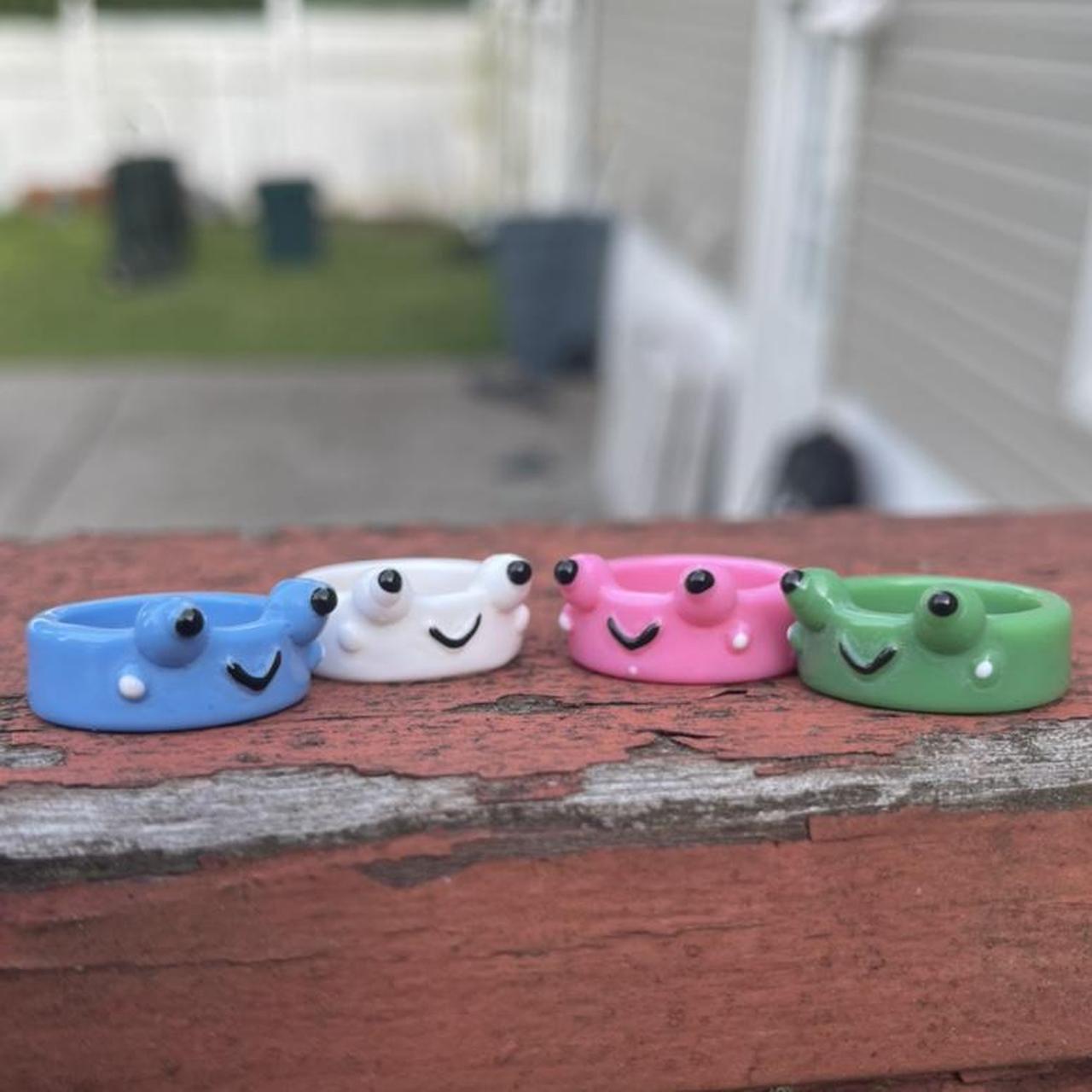 Small plastic frog rings One size ) Set of 4 or... Depop