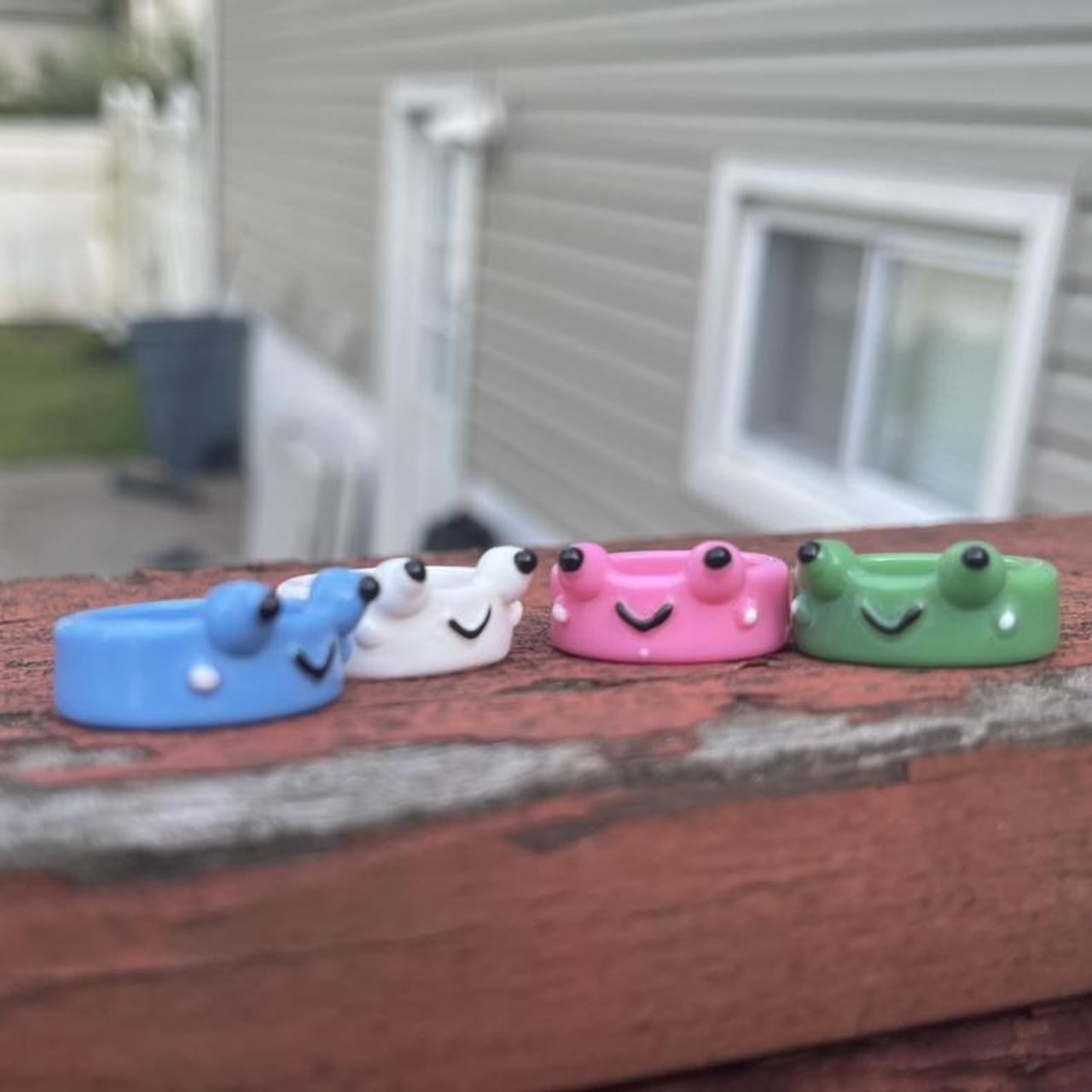 Small plastic frog rings One size ) Set of 4 or... Depop