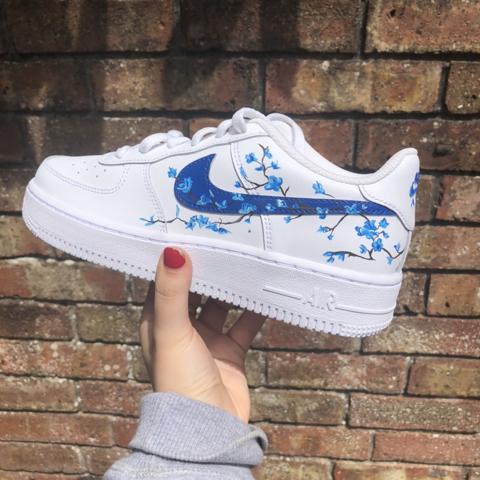 blue cherry blossom af1
