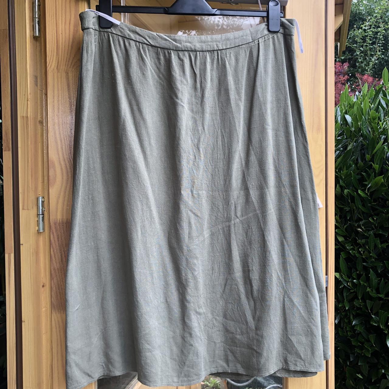 Primark Women's Khaki and Green Skirt Depop