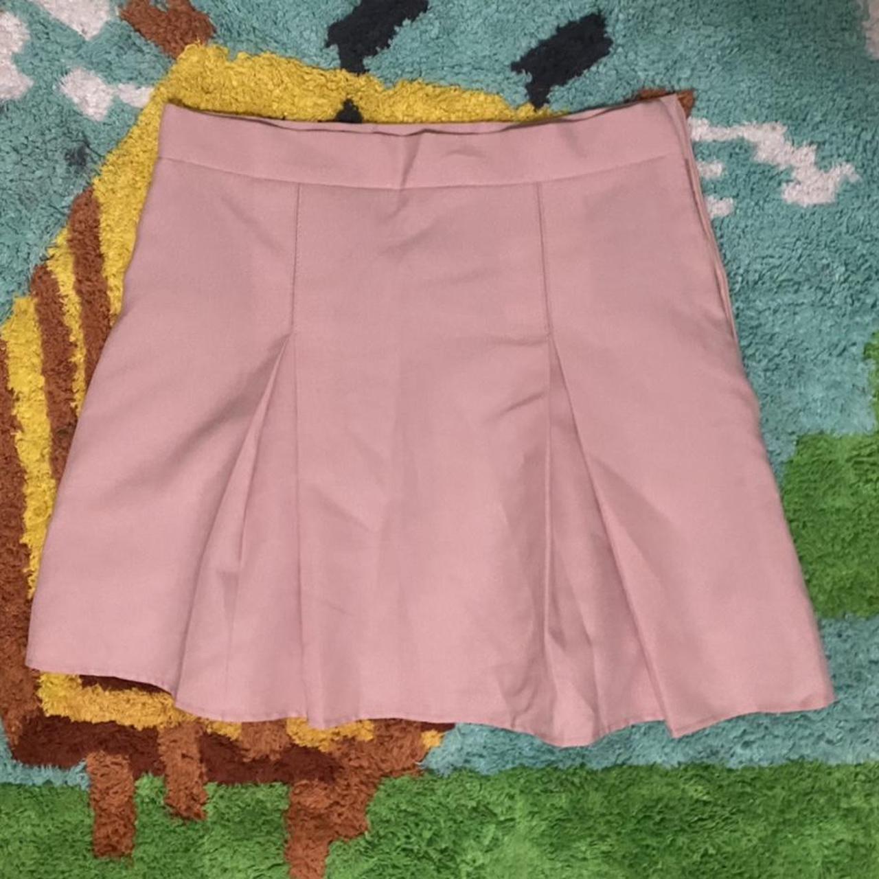 Pink pleated skirt, size S - Depop