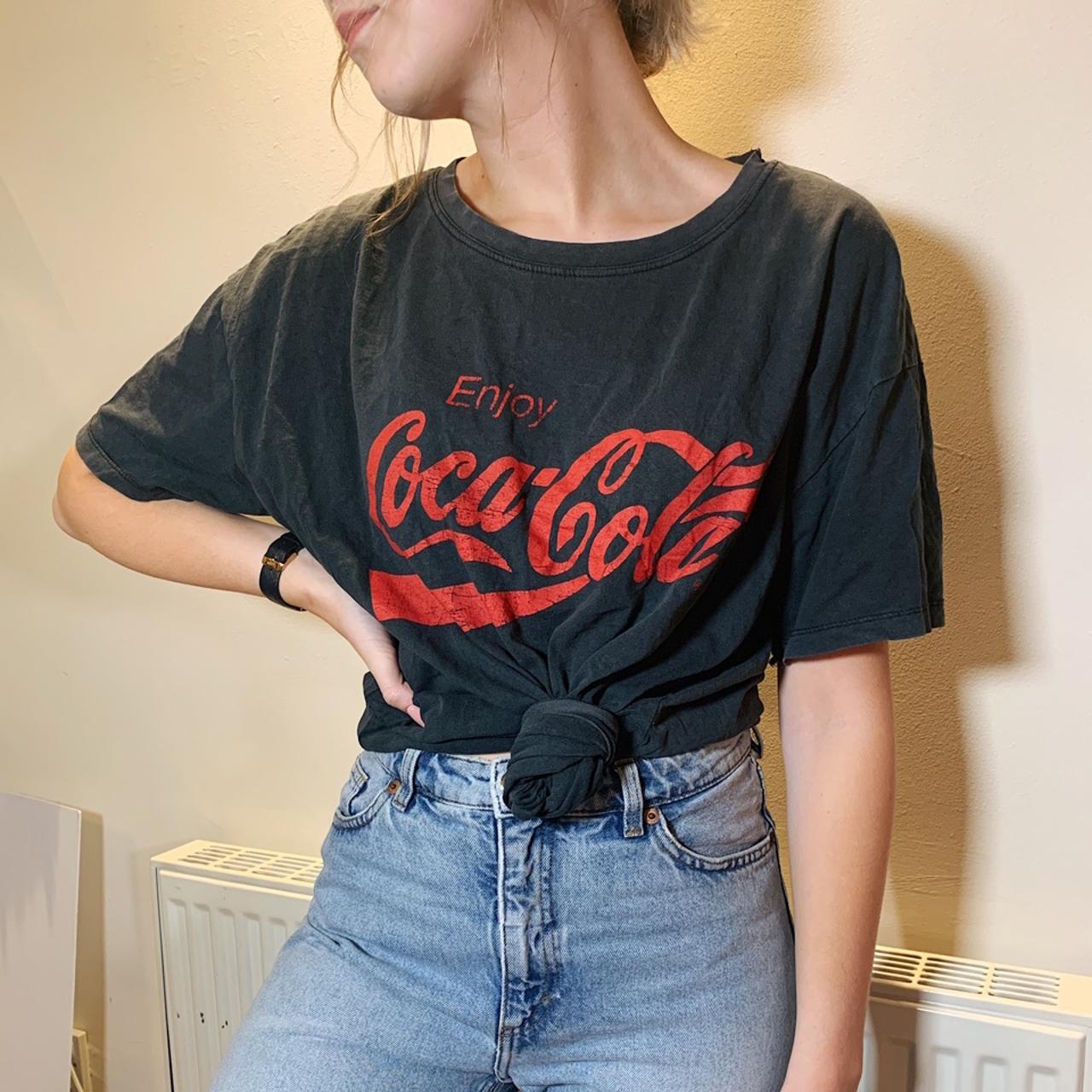 Coca-Cola Women's T-shirt | Depop
