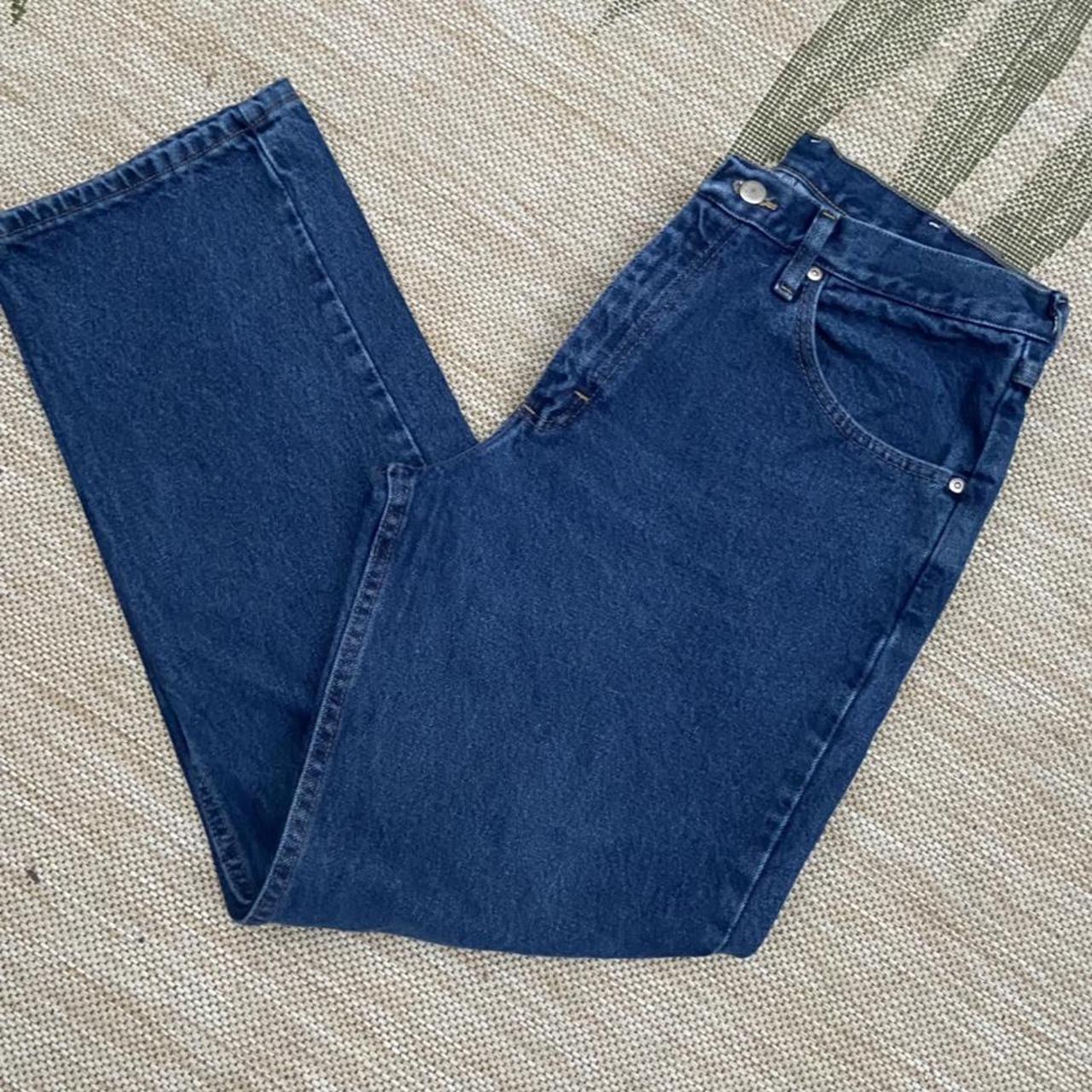Product Image 1 - Wrangler relaxed fit Jeans. 34/32