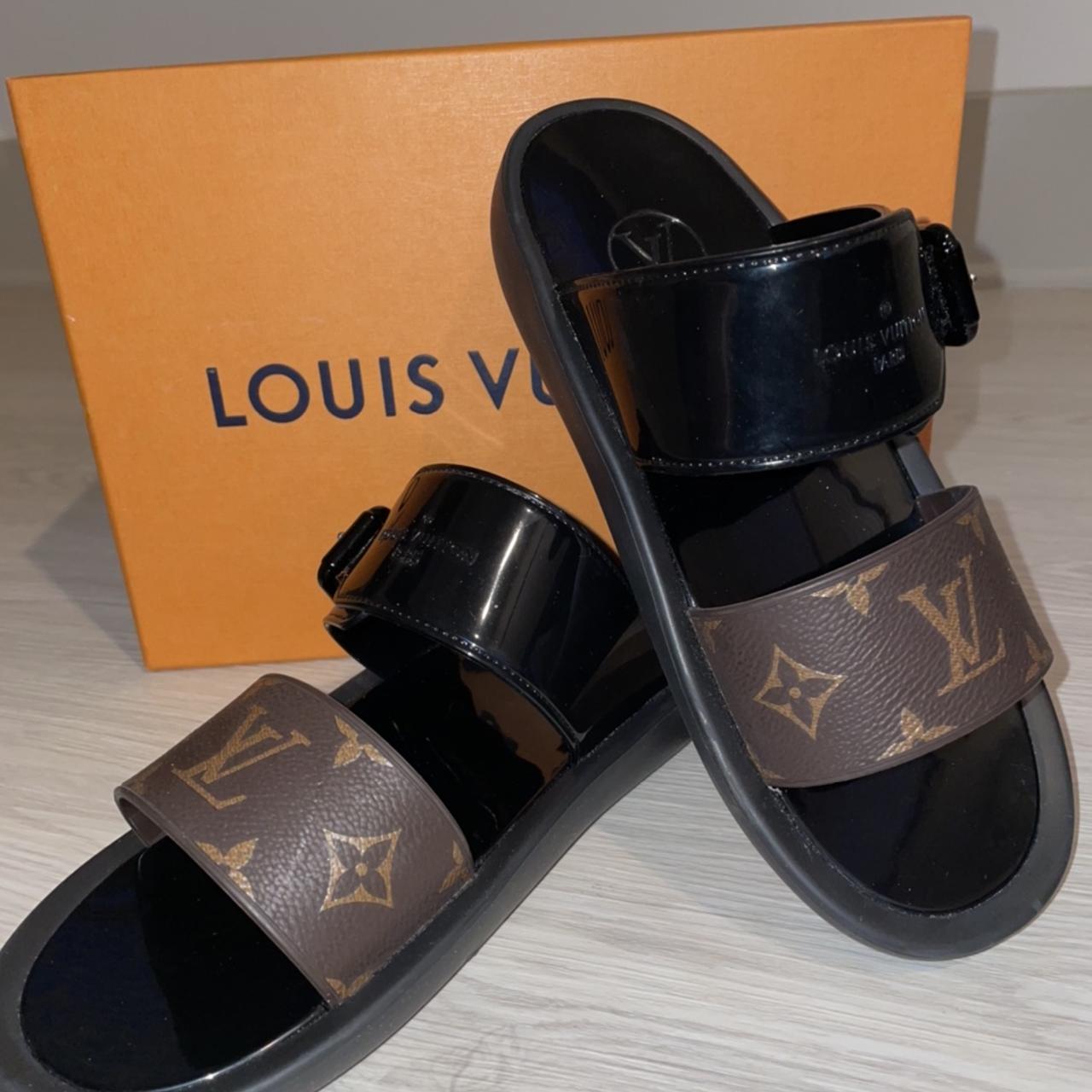 Louis Vuitton Bom Dia Flat Comfort Mule, Authentic - Depop