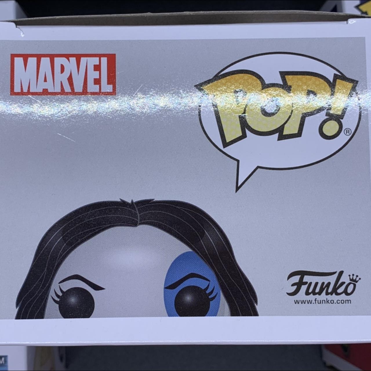 domino funko pop