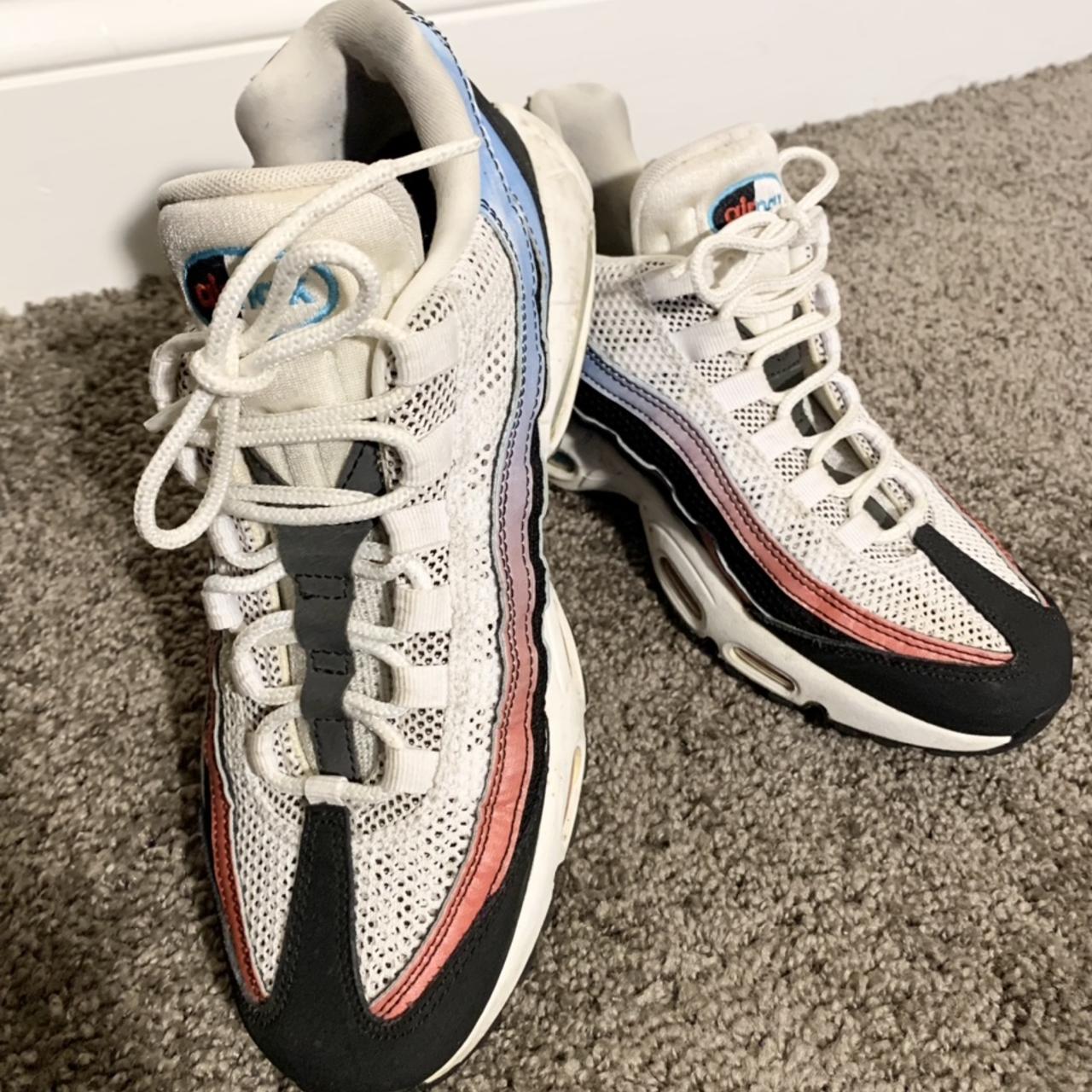 Air max 95 2024 blue red gradient