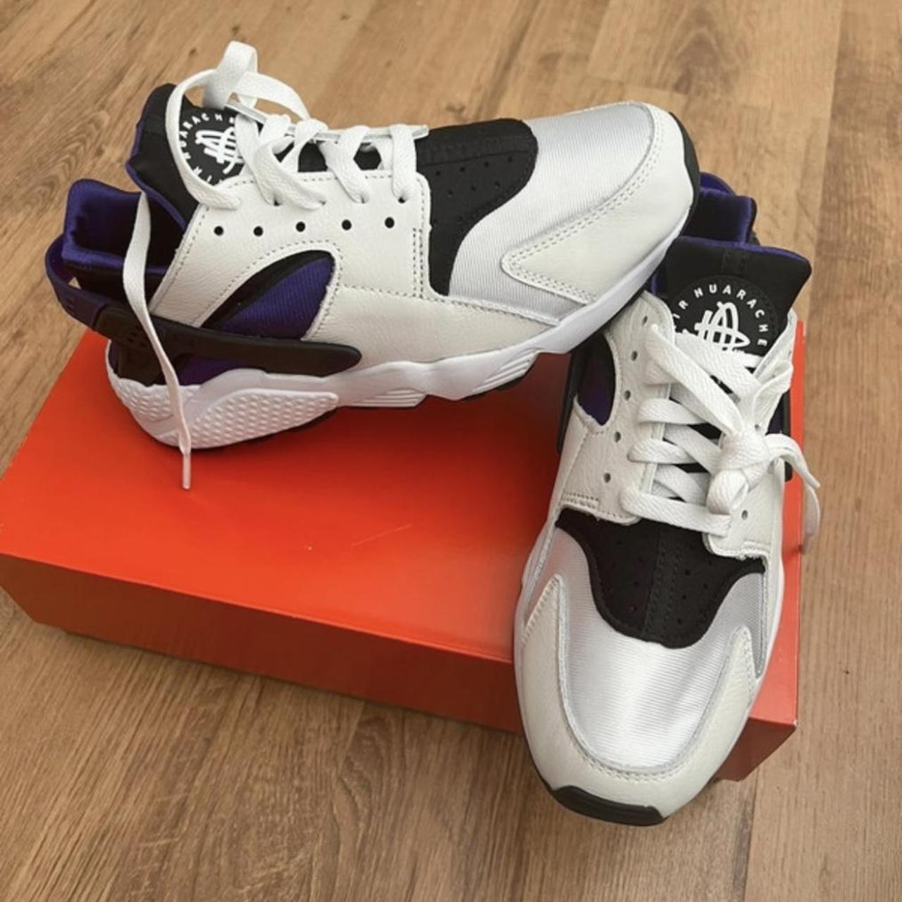 size 5.5 nike huarache