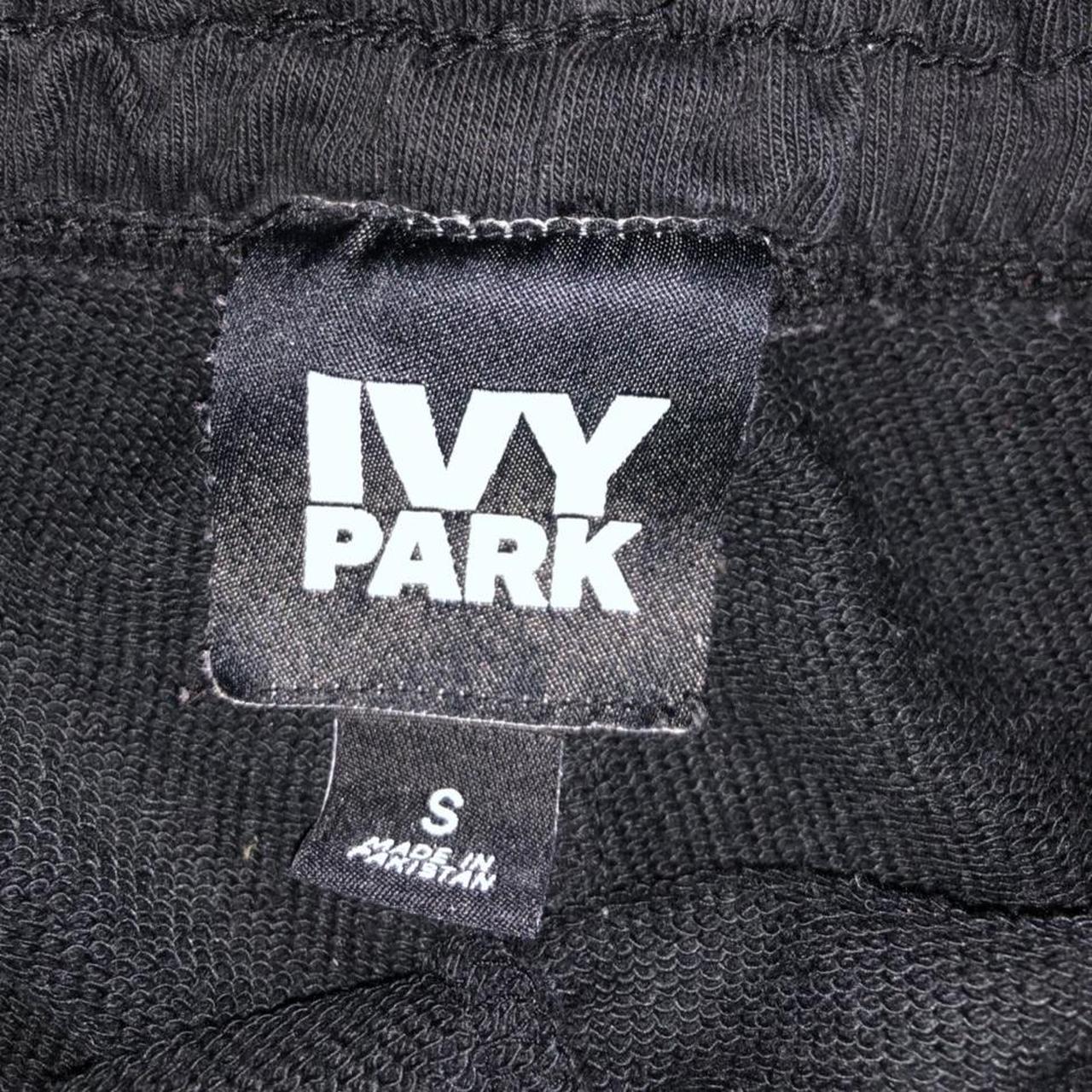 Ivy Park Women's Shorts | Depop