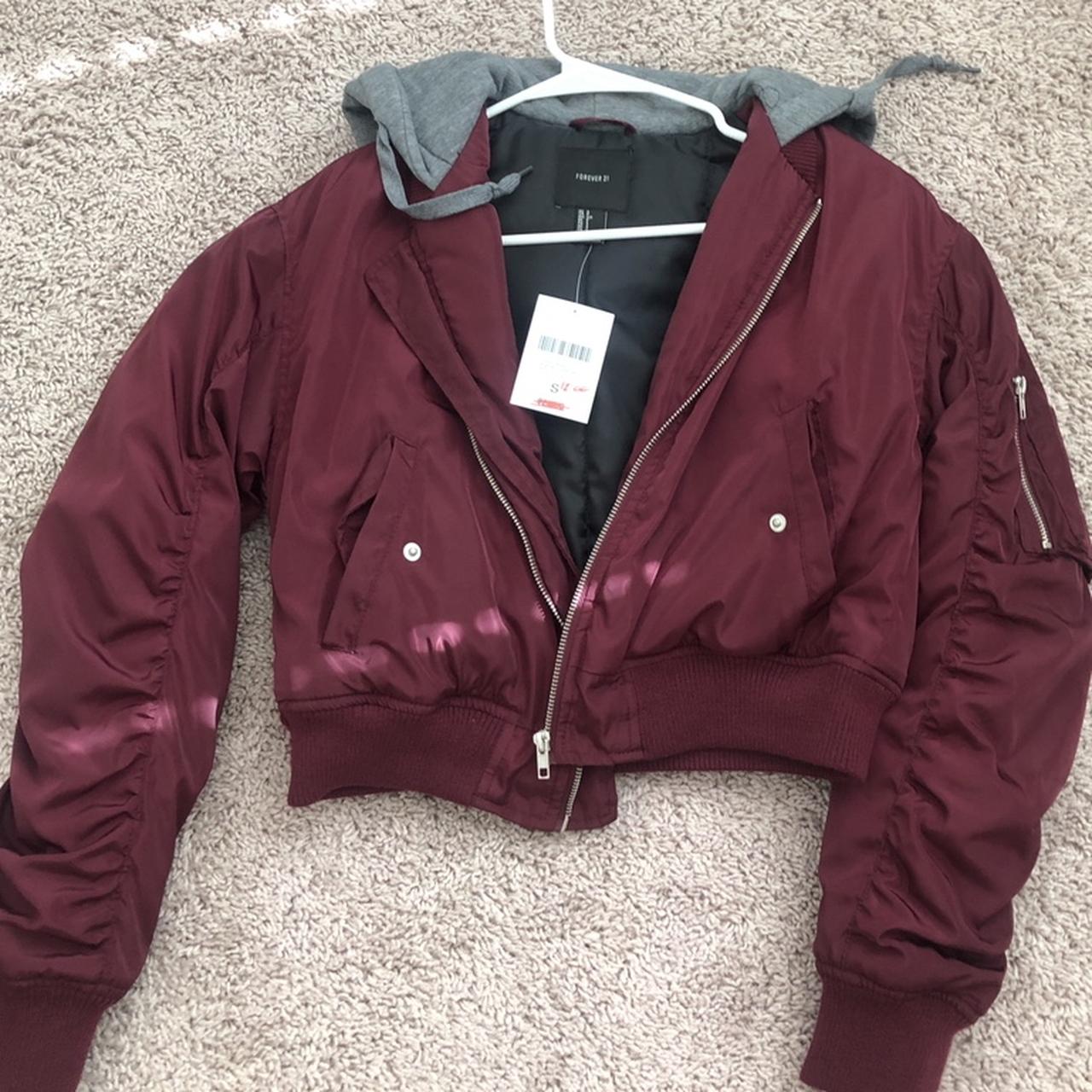 brand new cropped bubble jacket from forever 21