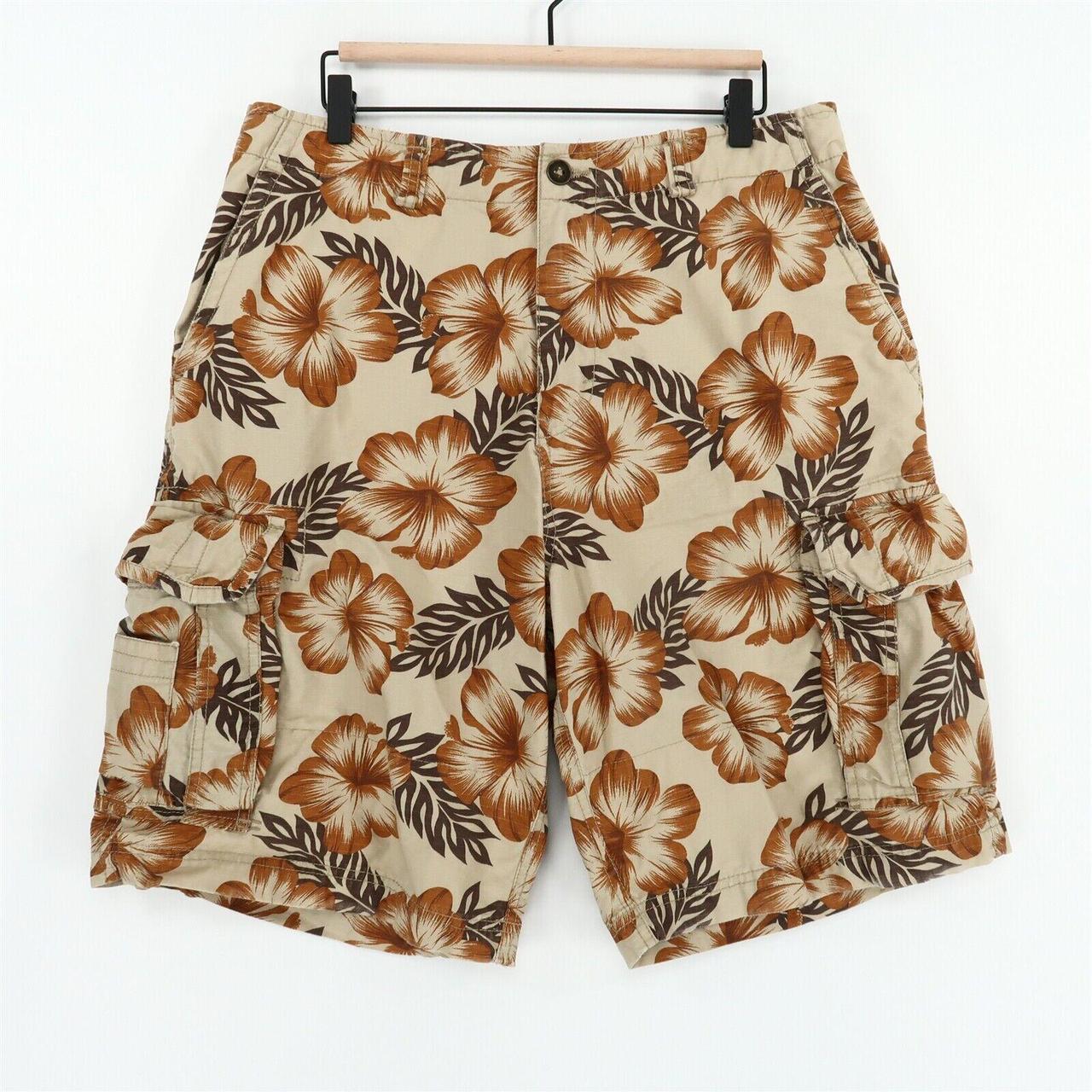 Champs Sports Men's Shorts Depop