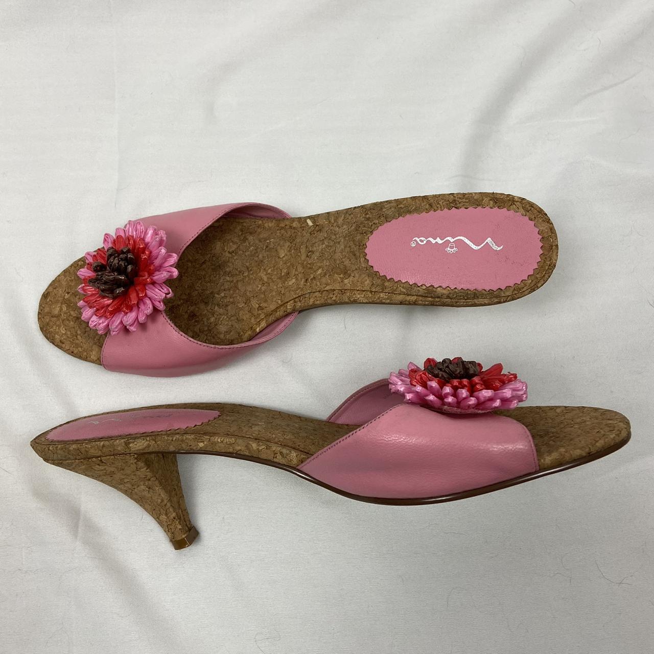 Pink cork kitten heel sandals with textured flowers... Depop