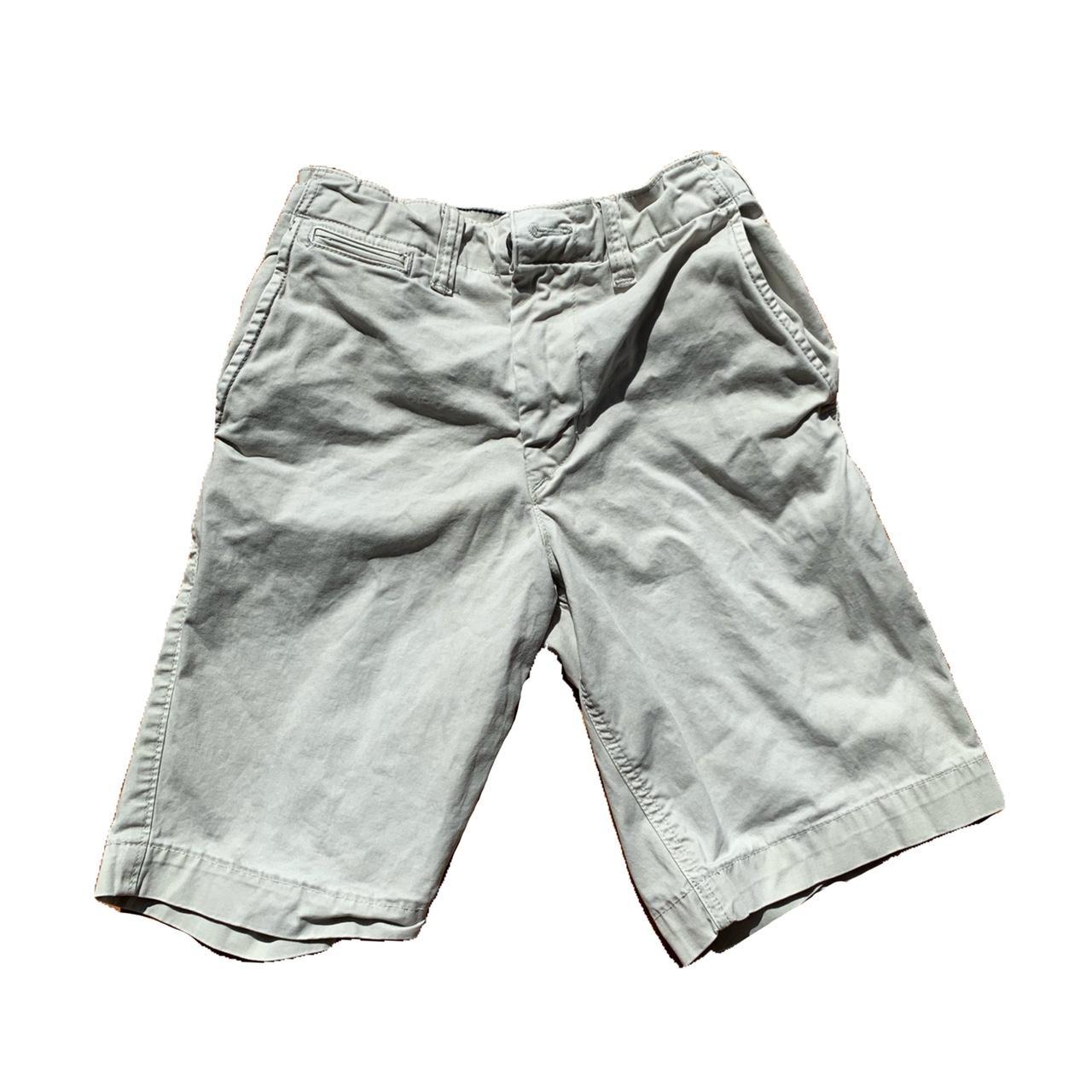 Product Image 1 - Grey cargo shorts

Size 26
10/10 condition
Us