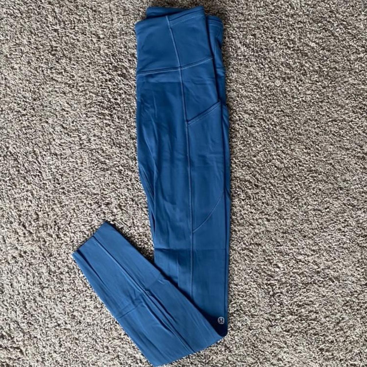 Lululemon blue leggings size 4 - Depop