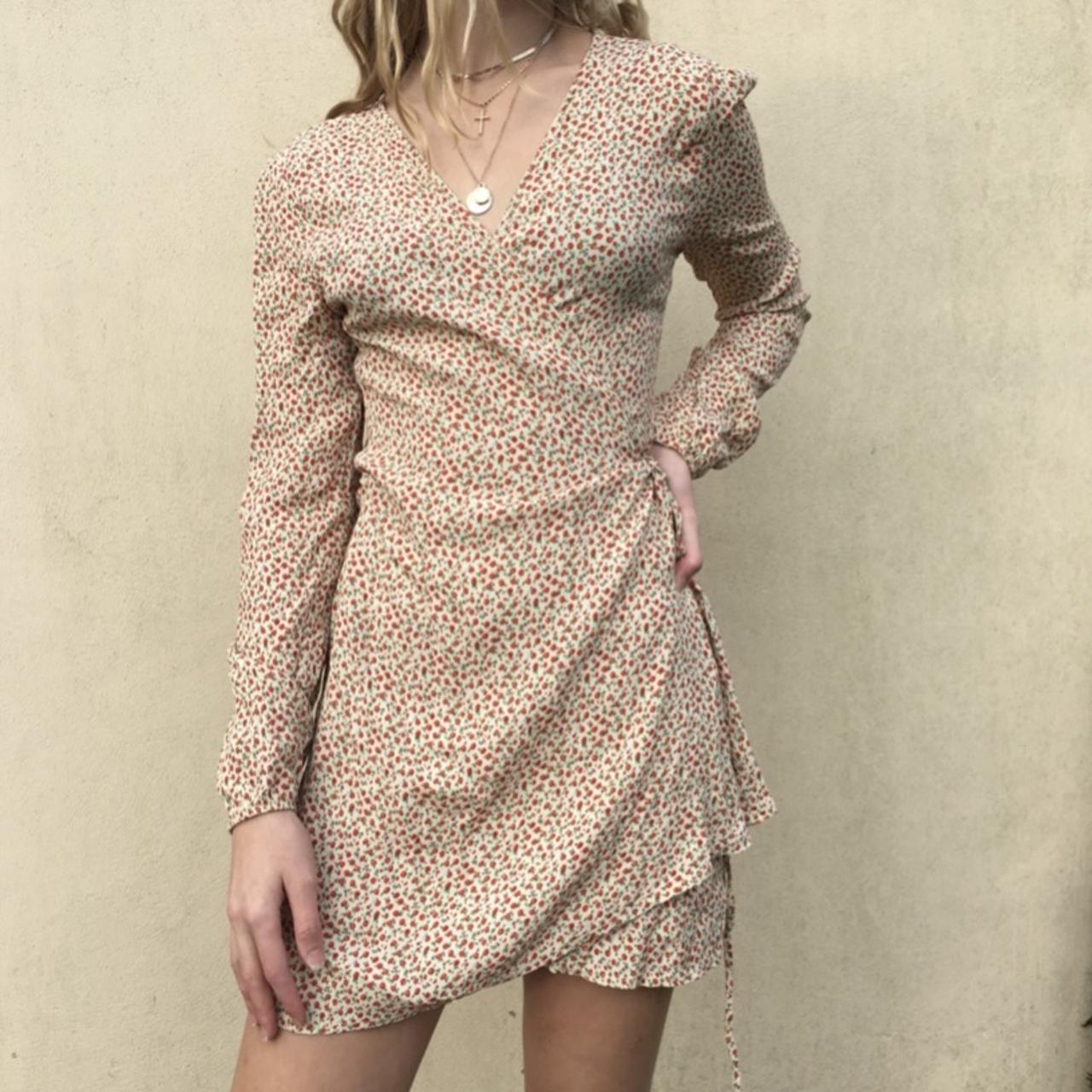 Brandy Melville floral wrap dress, really good... Depop