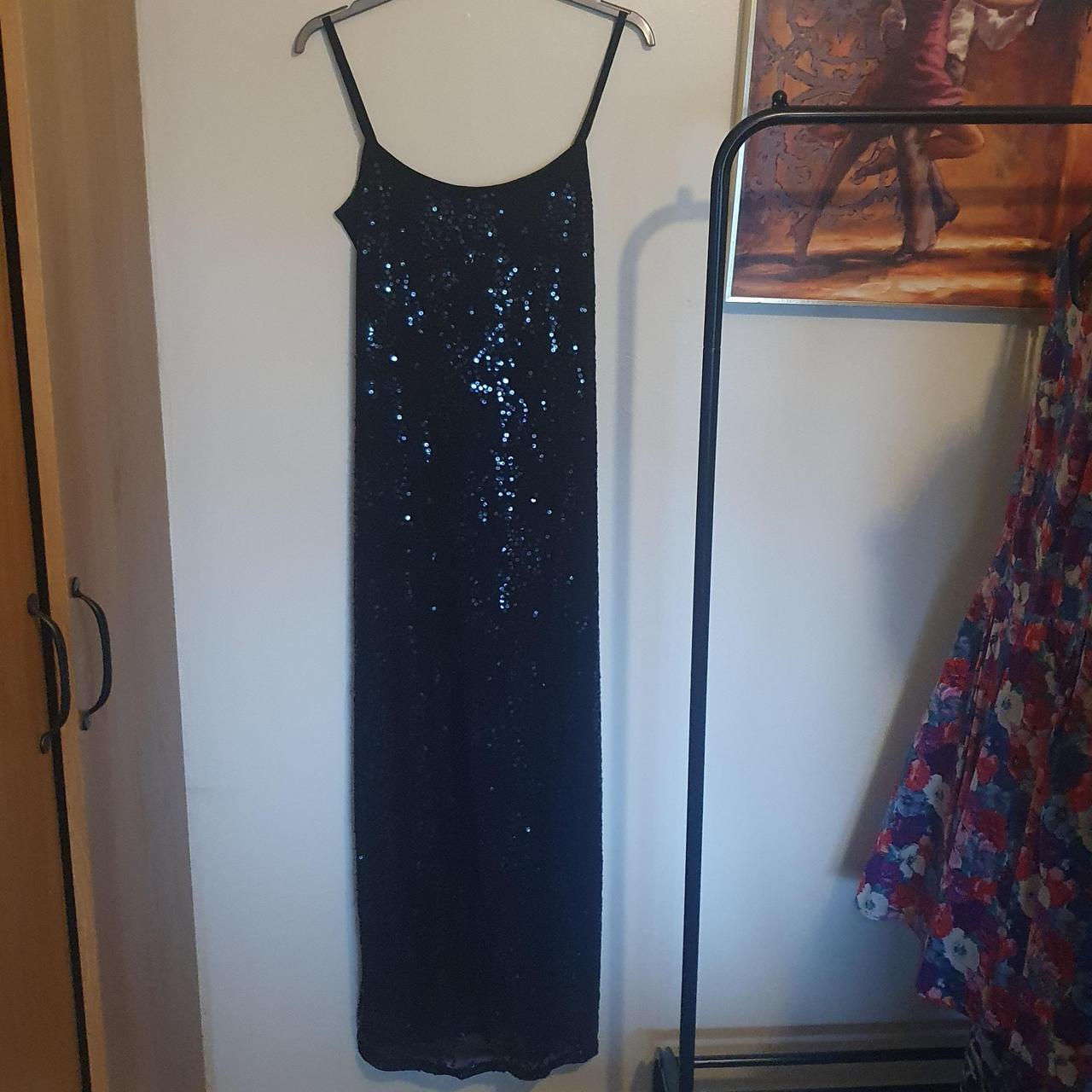 Karen Millen long black sequined evening dress thin... - Depop