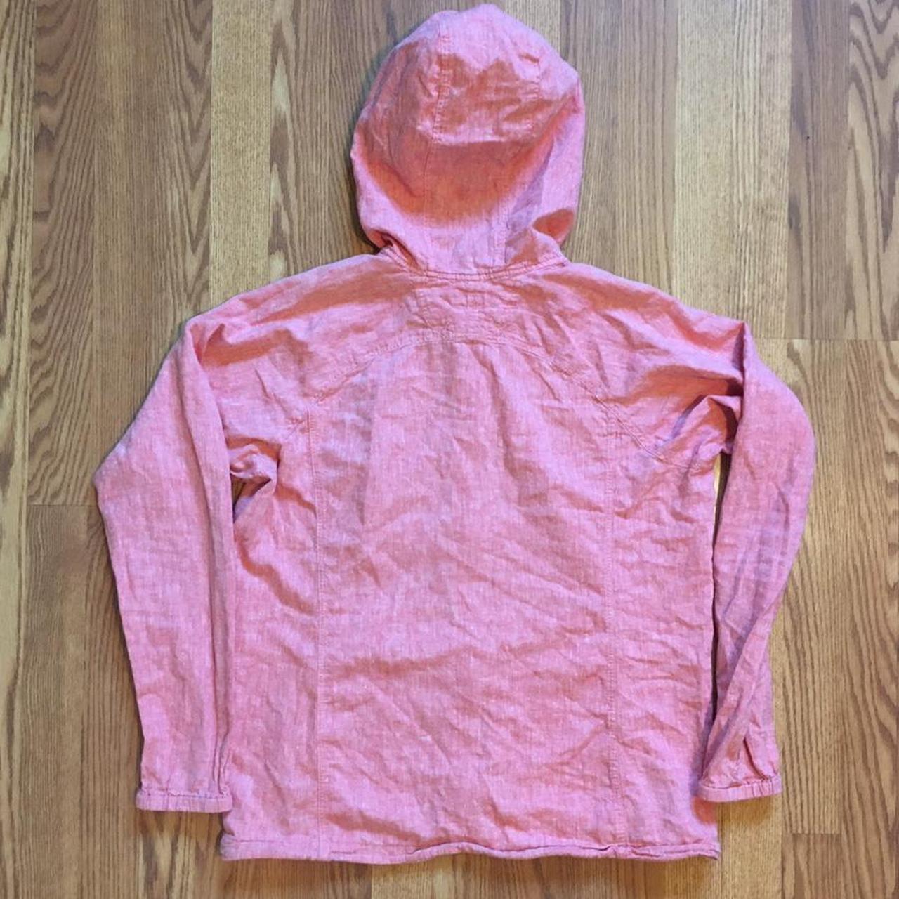 Patagonia Medium Hoodie - Depop