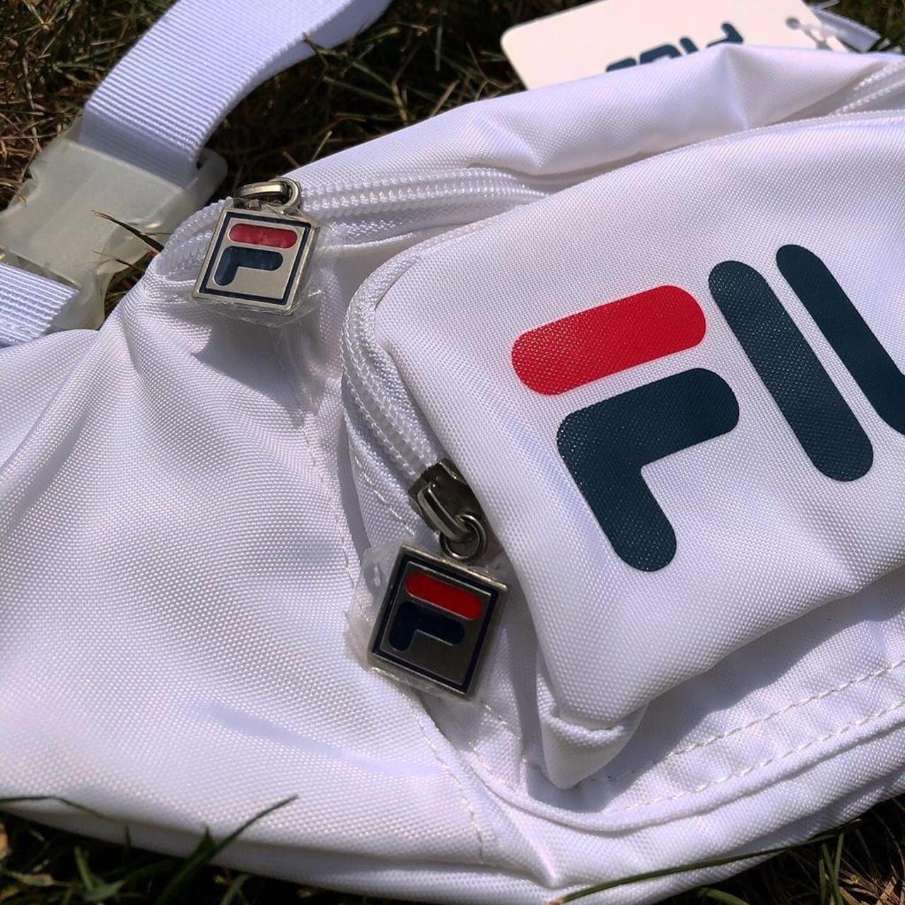 Fila waist on sale bag silver