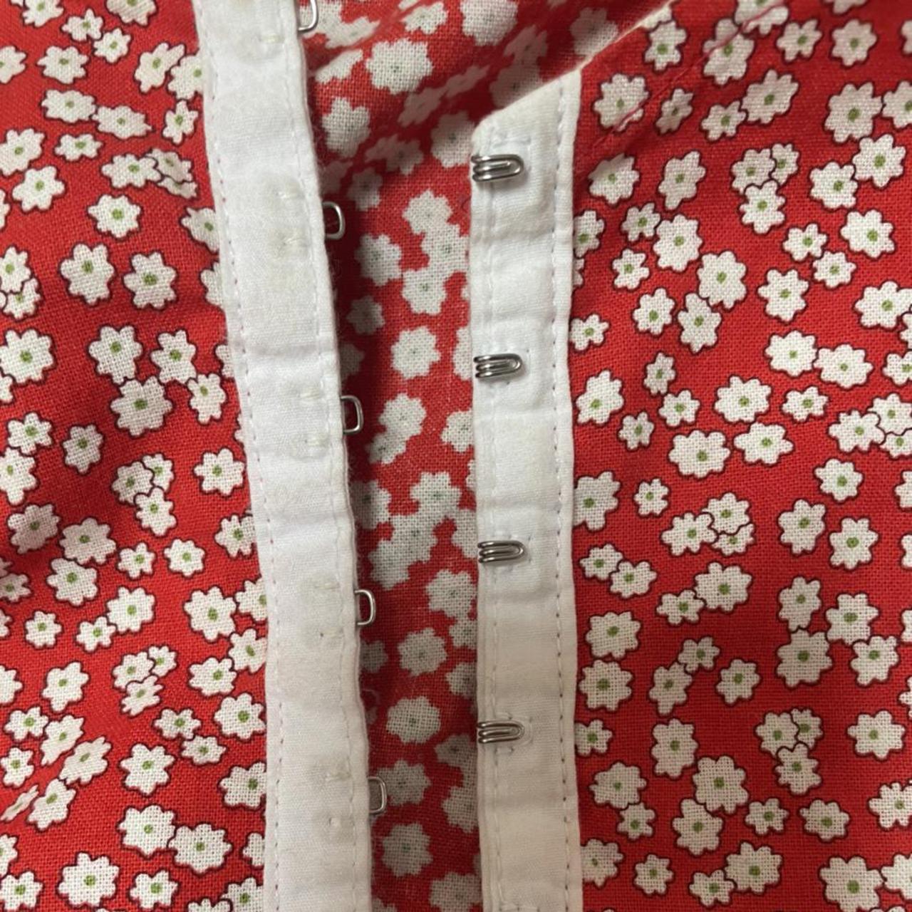 Product Image 3 - Beautiful red flower fabric blouse