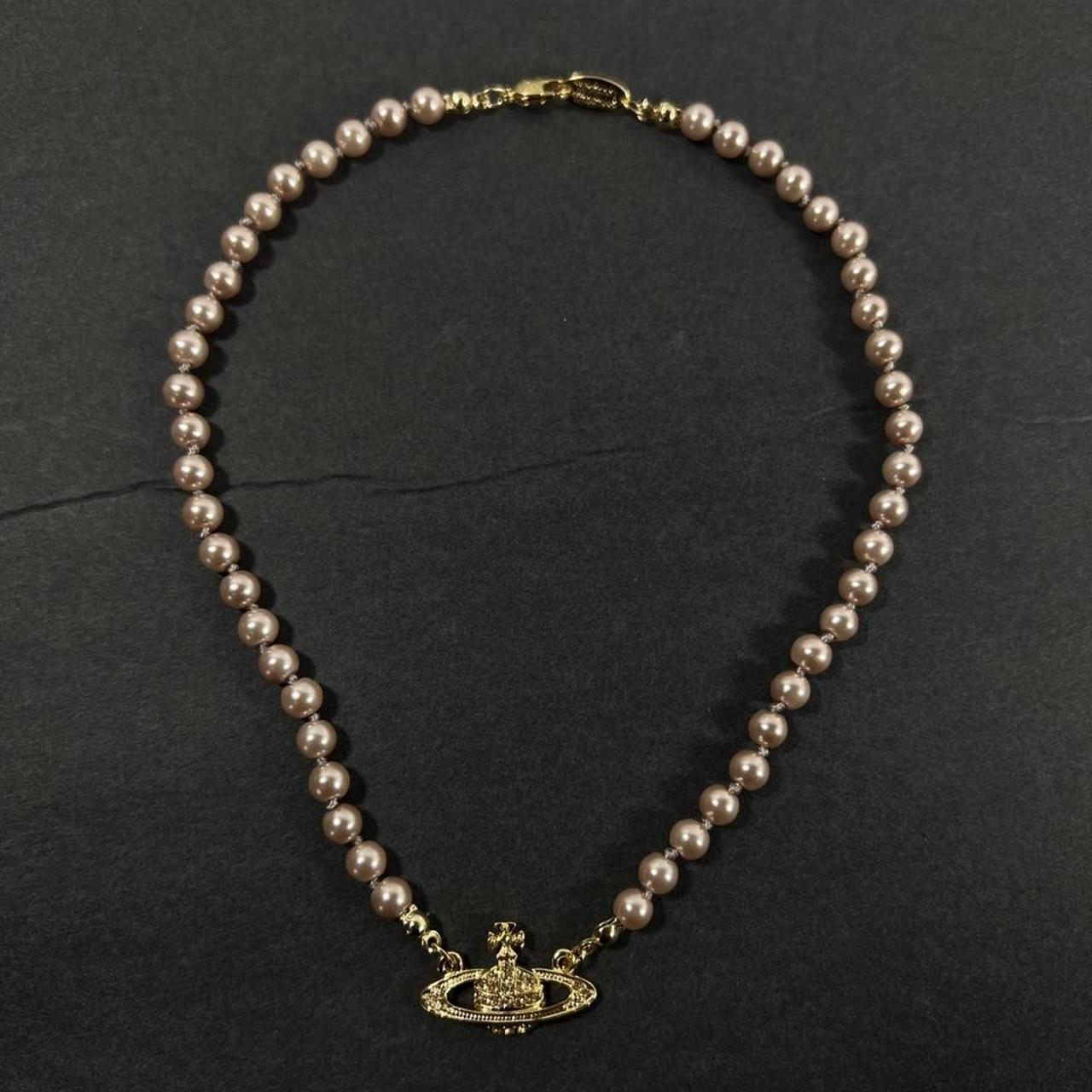 Authentic Pearl necklace in rose gold Colorway... - Depop