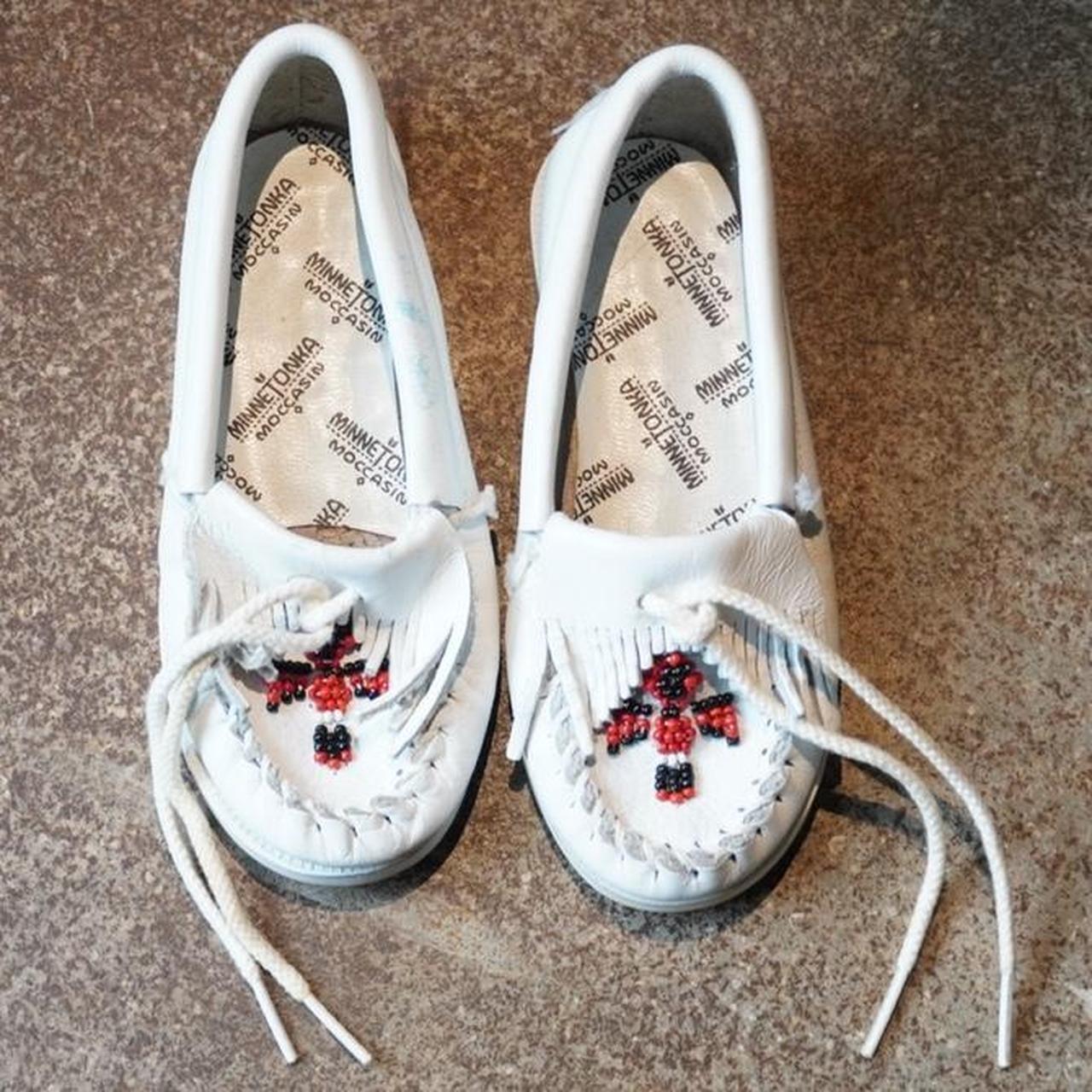 Children s Vintage Minnetonka Moccasins. White