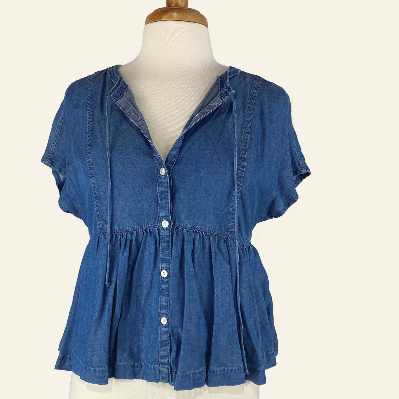 Aerie Gathered Babydoll Top/Blouse in Light Wash... - Depop