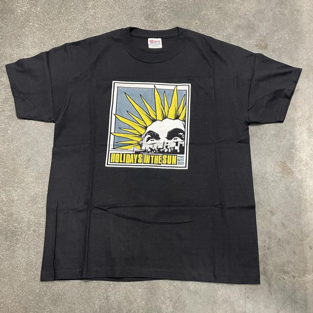 Hanes Men's Black and Yellow T-shirt