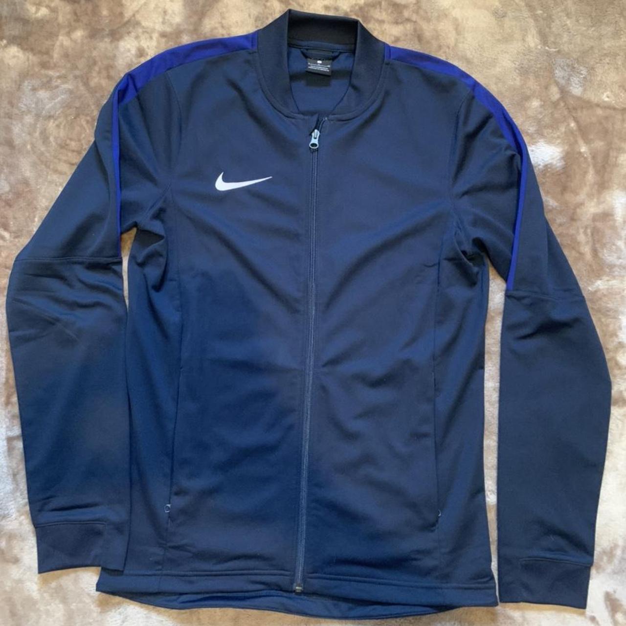 Nike Men's Blue and Navy Jacket Depop