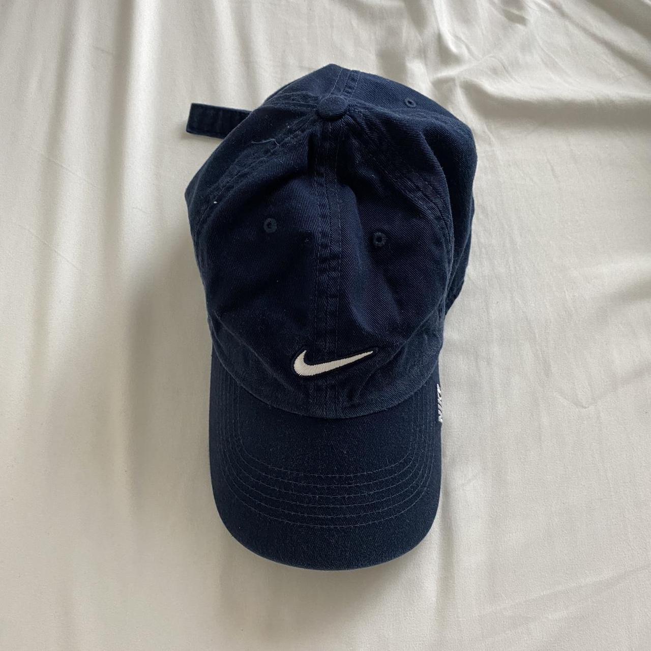 Nike Women's Navy Hat | Depop