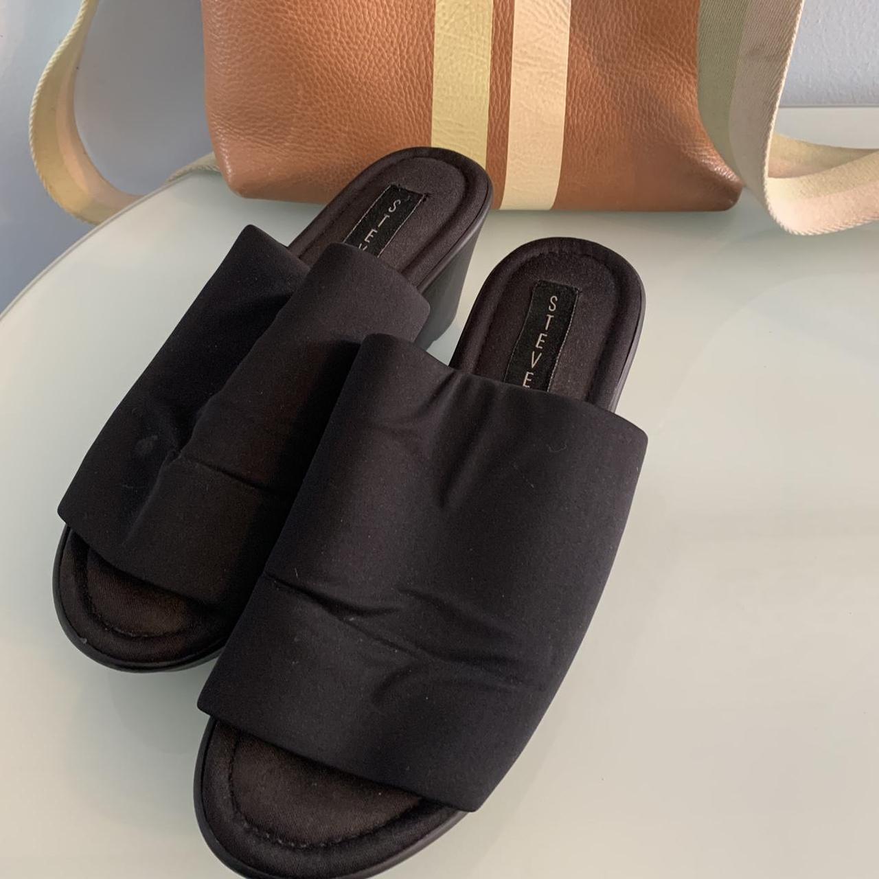 Steve madden suede on sale slides