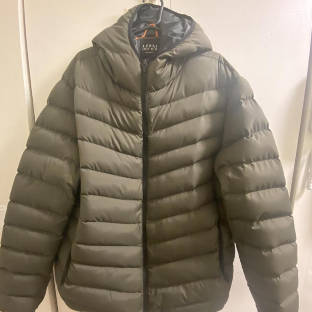 BoohooMAN Puffer Jacket 4XL In great condition, only... - Depop