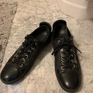 Louis Vuitton Stellar black sneaker boots, was a - Depop