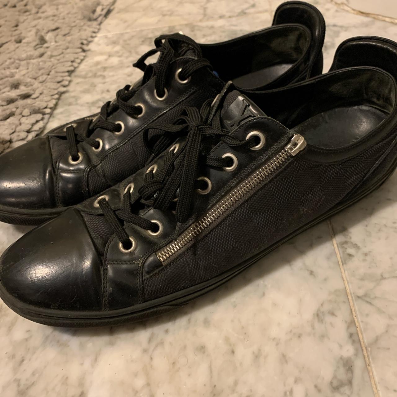 AUTHENTIC LOUIS VUITTON Black Suede and Croc - Depop