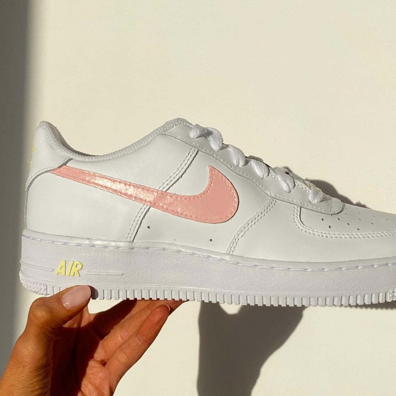 Nike air force clearance baby pink tick