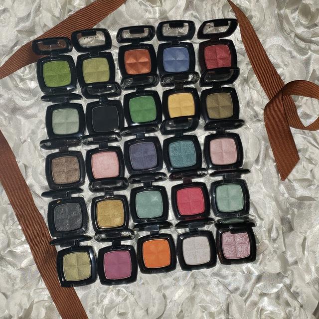 BRAND NEW!* Marc Jacobs 324 Love Buzz Enamored Depop