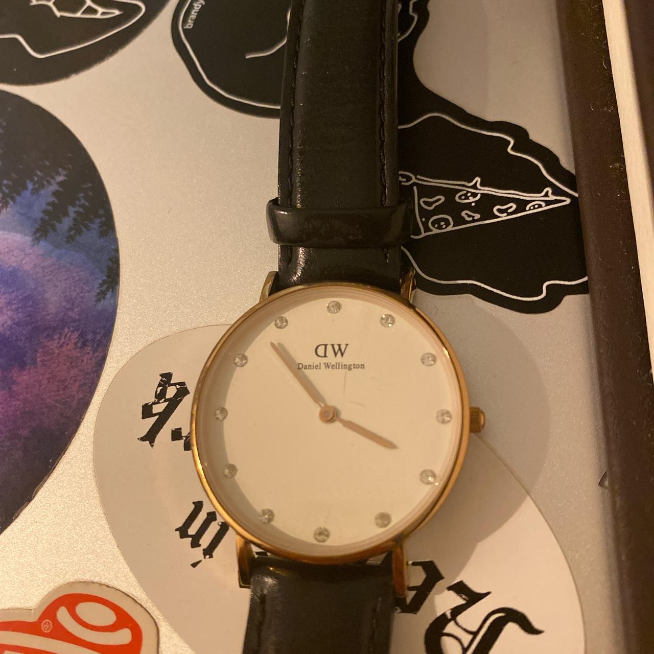 daniel wellington swarovski watch