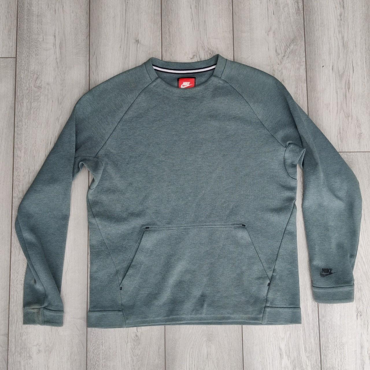 tech fleece crew sweatshirt