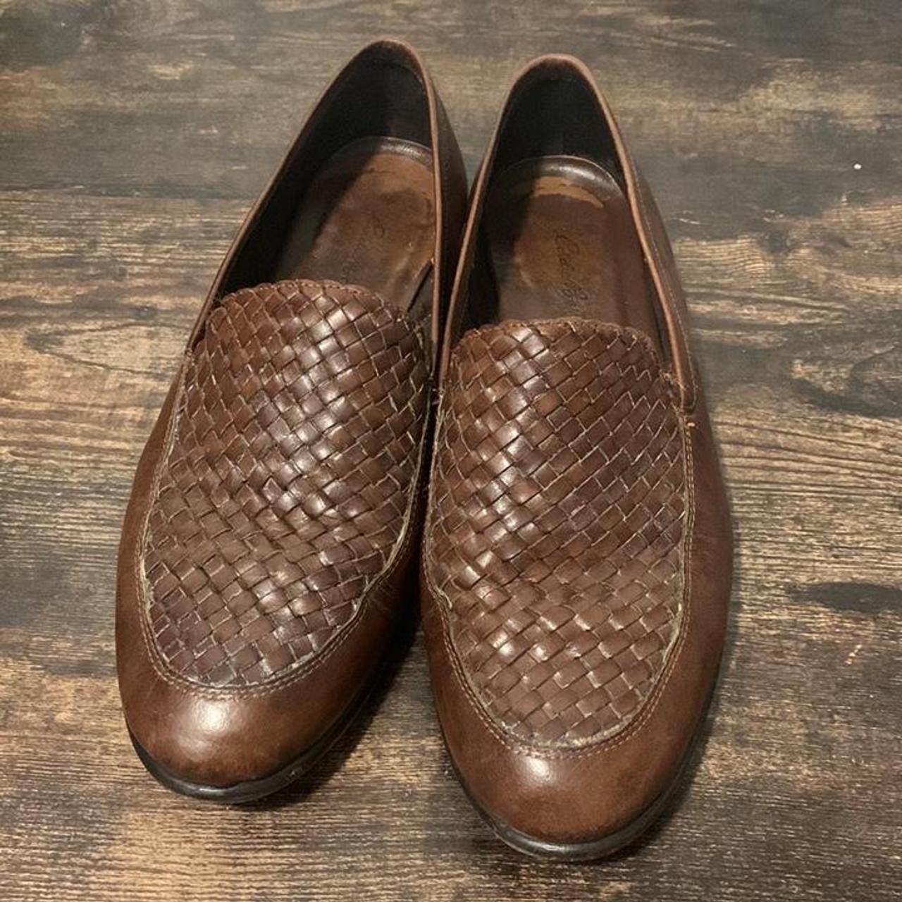 Eddie Bauer vintage leather loafers Very solid shoes - Depop